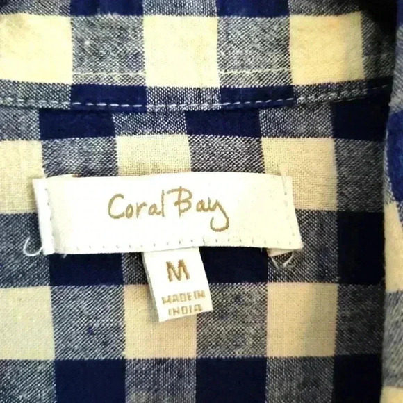 Coral Bay Navy/Cream gingham check button down | 3/4 sleeve | Medium - Picture 4 of 6